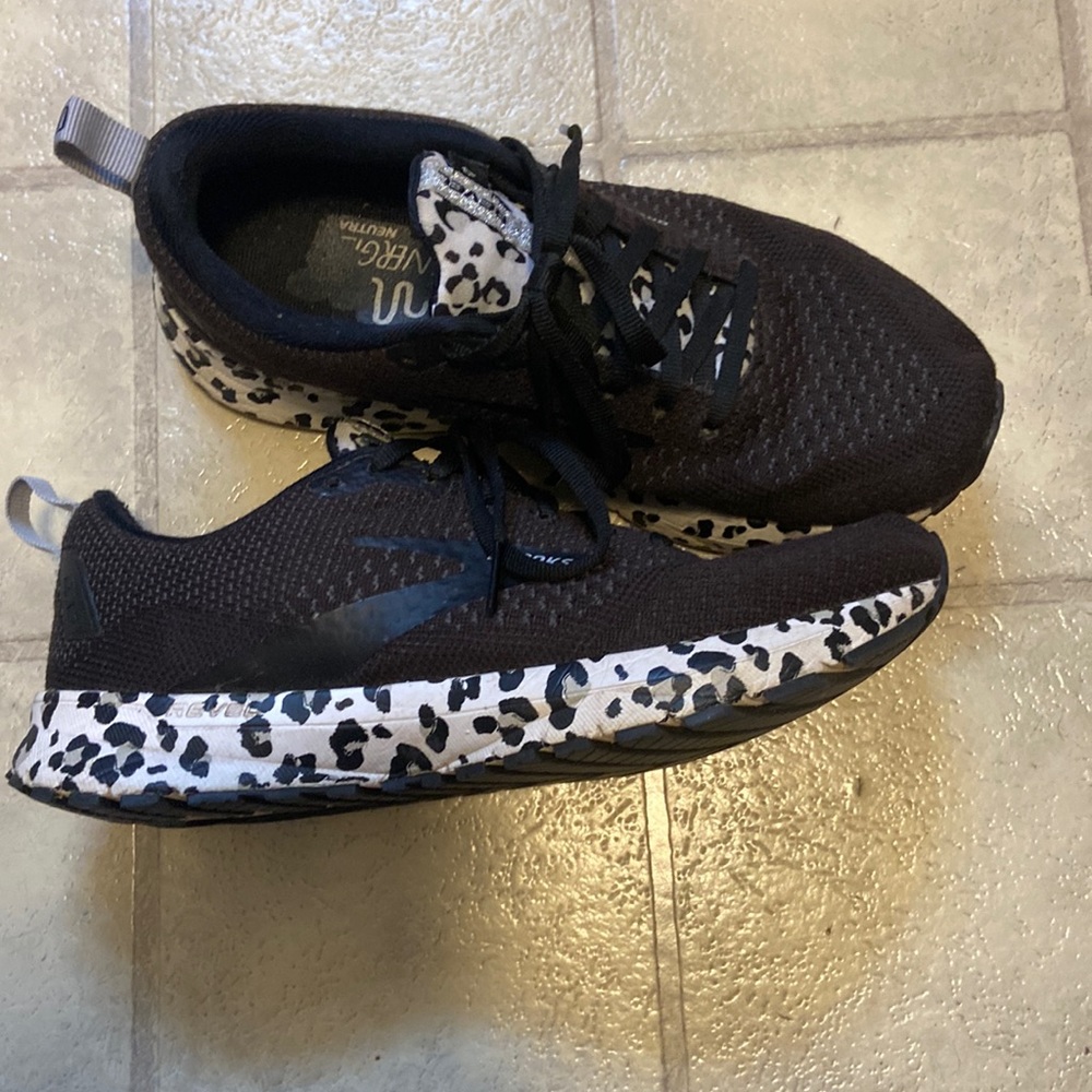 Brooke Revel running sneakers size 6.5